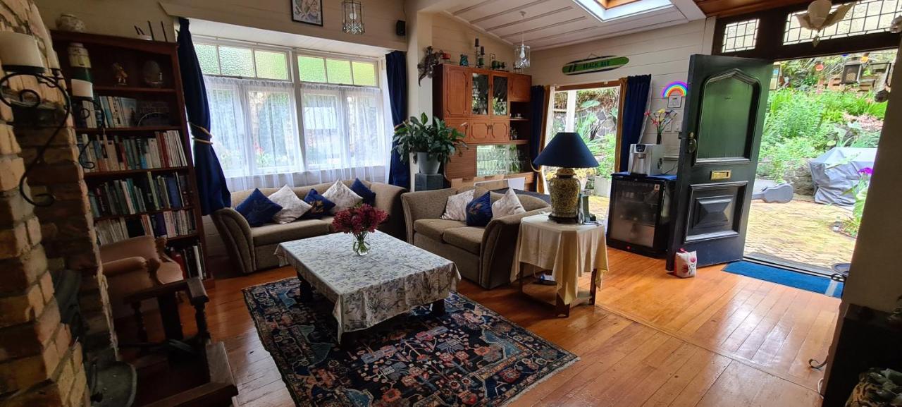 Dovecote House Bed & Breakfast Auckland Dış mekan fotoğraf
