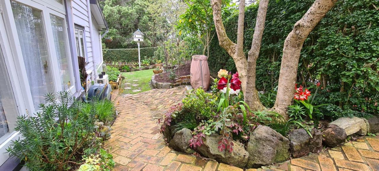 Dovecote House Bed & Breakfast Auckland Dış mekan fotoğraf