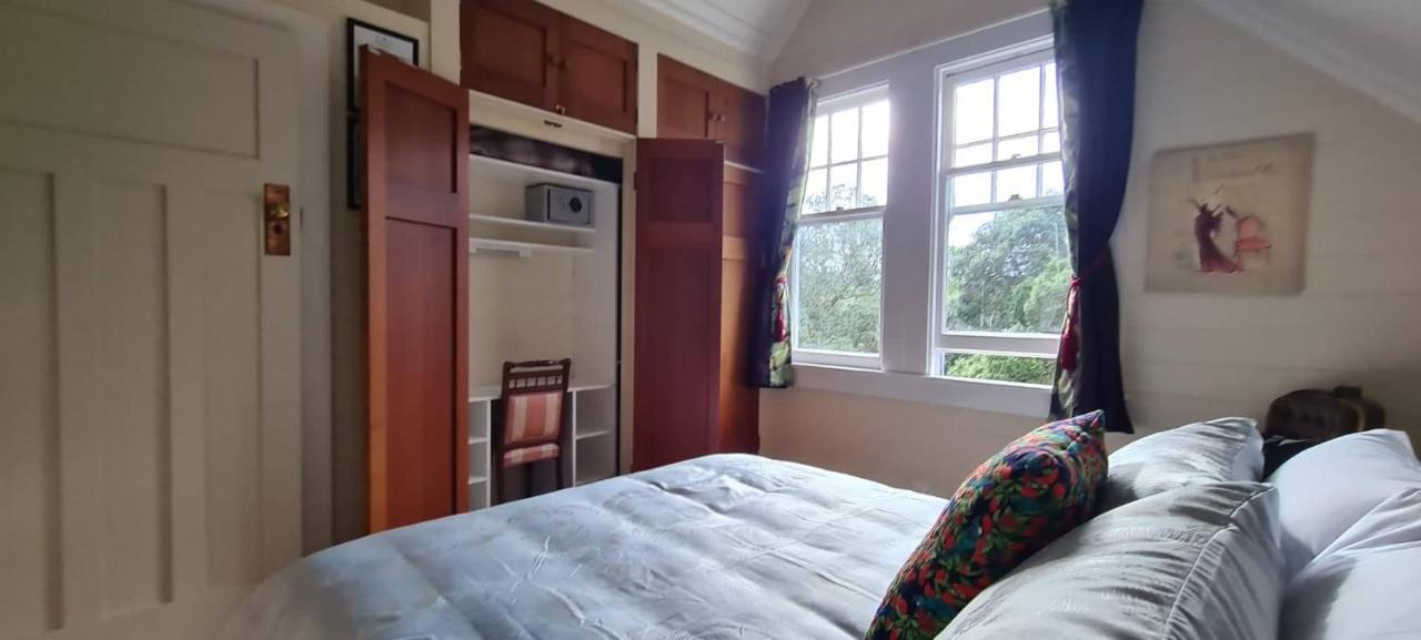 Dovecote House Bed & Breakfast Auckland Dış mekan fotoğraf