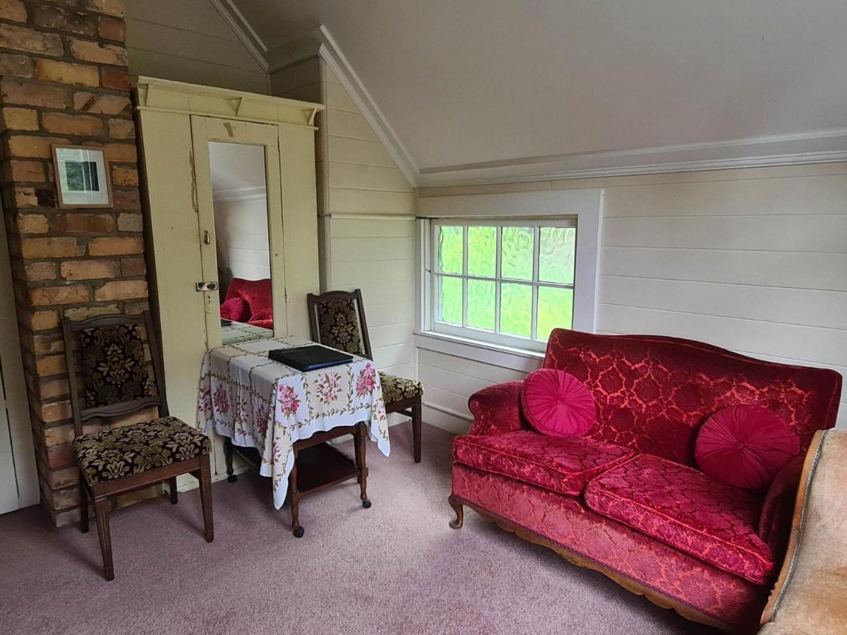 Dovecote House Bed & Breakfast Auckland Dış mekan fotoğraf